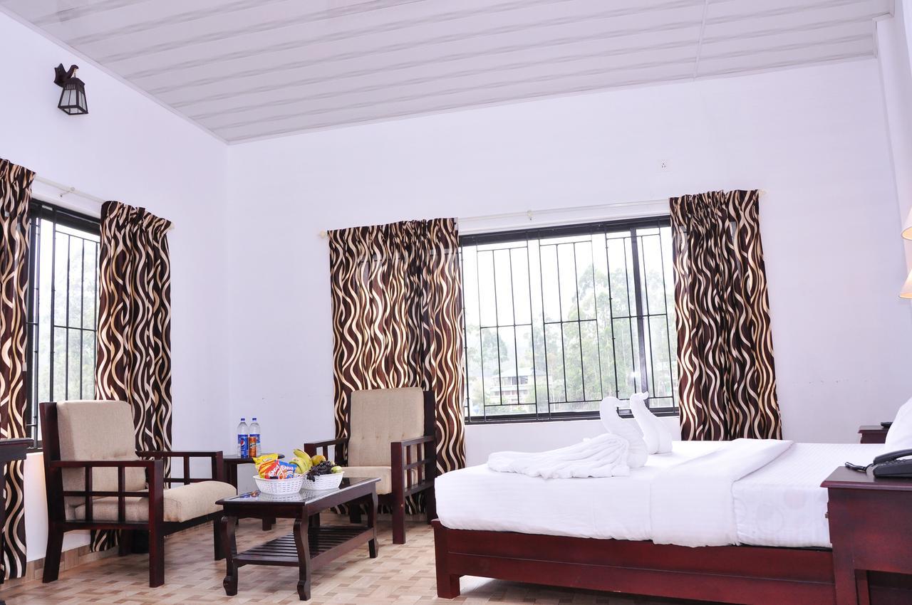 Natura Inn Munnar Exterior photo